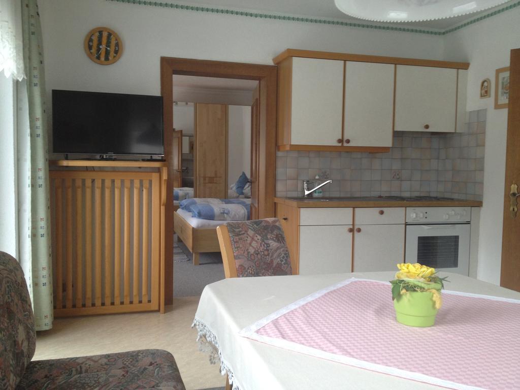 Haus Barbara Breuer Apartment Neukirchen am Großvenediger Room photo