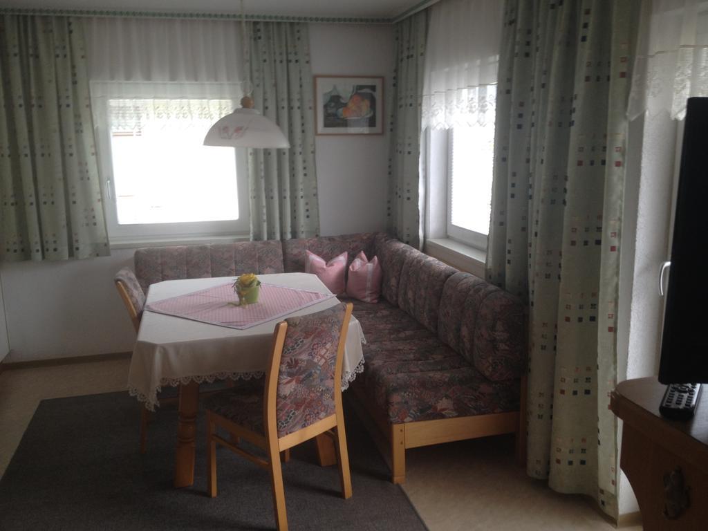 Haus Barbara Breuer Apartment Neukirchen am Großvenediger Room photo